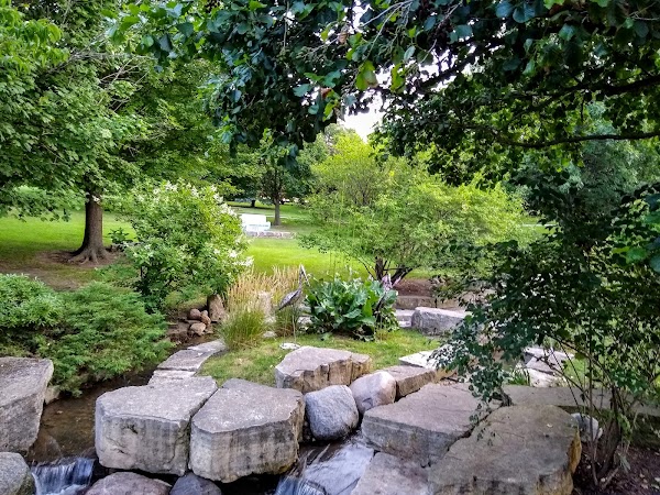 Agnes Patterson Memorial Park grounds