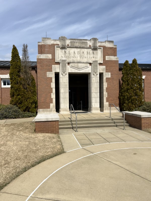 Alabama National Cemetery grounds