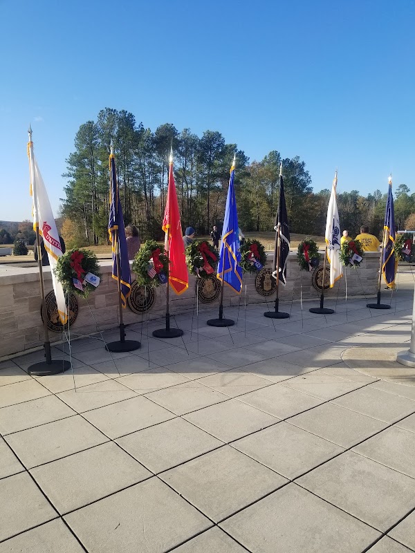 Alabama National Cemetery grounds