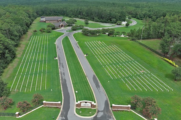 Alabama State Veterans Memorial Cemetery at Spanish Fort grounds