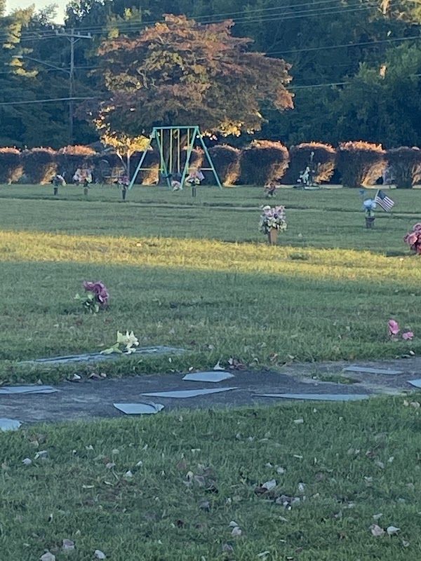 Alamance Memorial Park grounds
