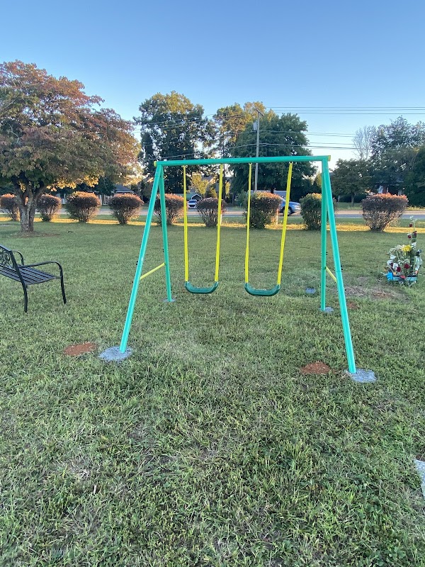 Alamance Memorial Park grounds