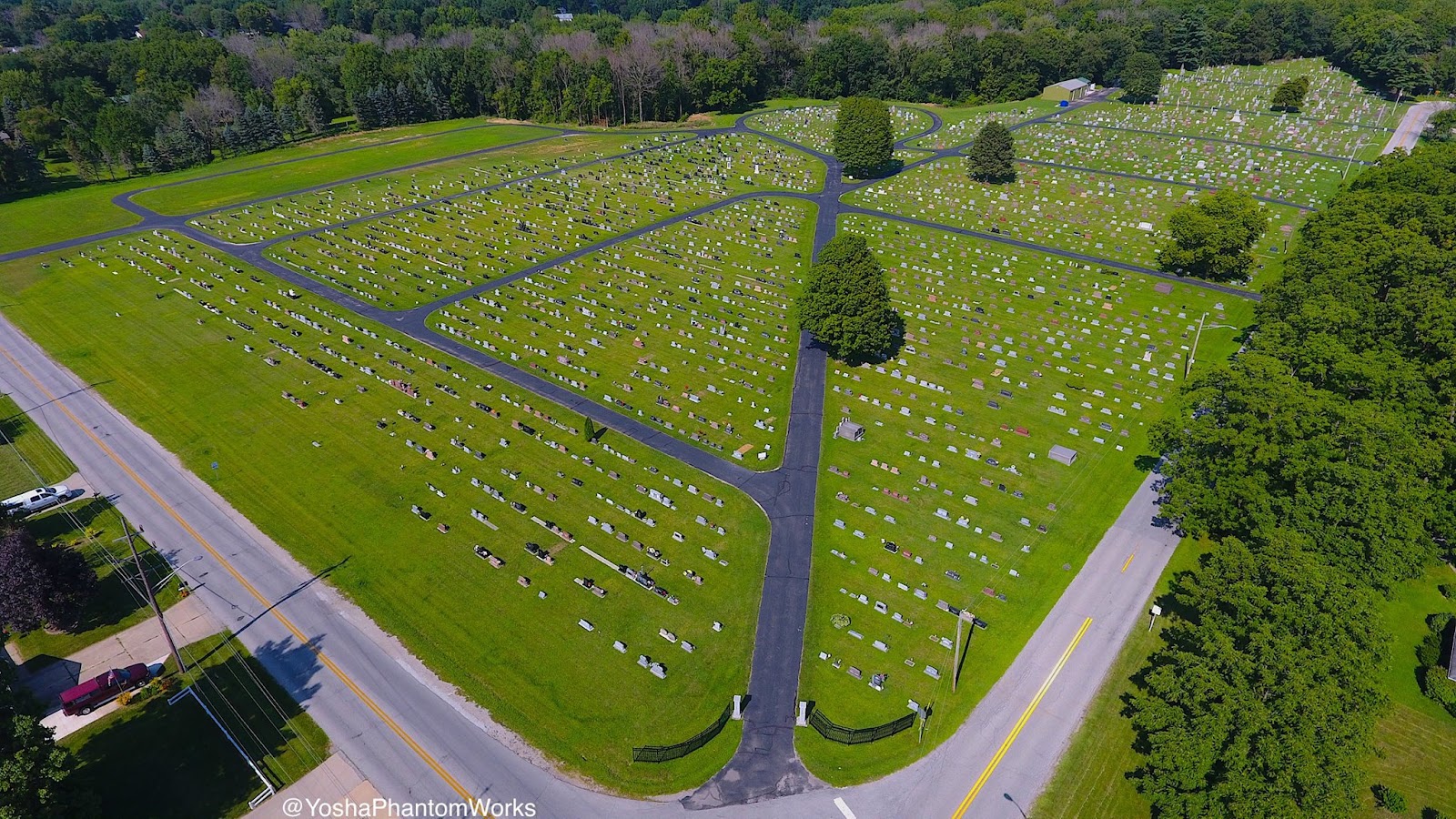 Albright Cemetery cemetery grounds and headstones