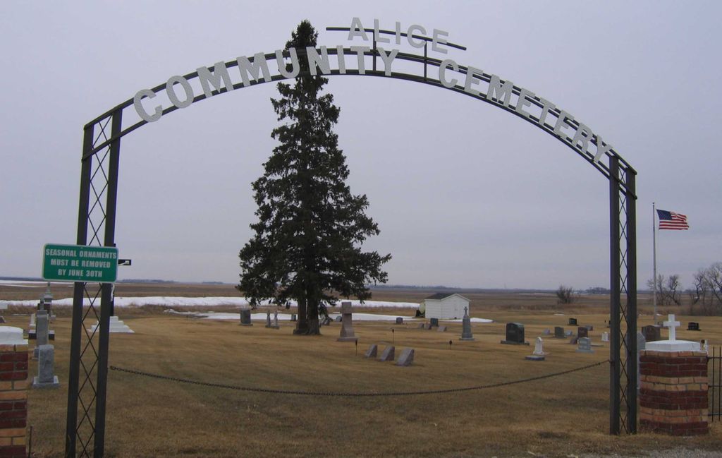 Alice Community Cemetery headstone and grounds