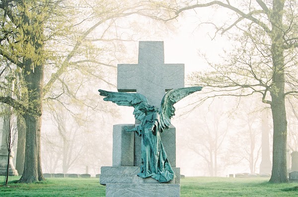 Allegheny Cemetery grounds