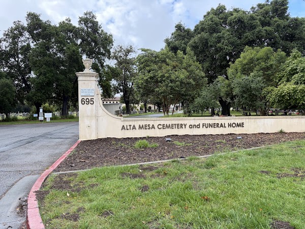 Alta Mesa Memorial Park grounds