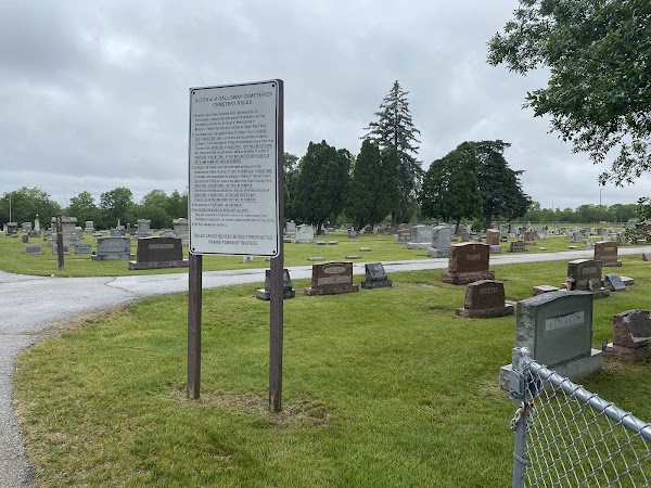 Alton Cemetery grounds