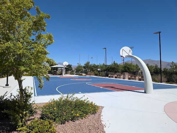 Alyn Beck Memorial Park grounds