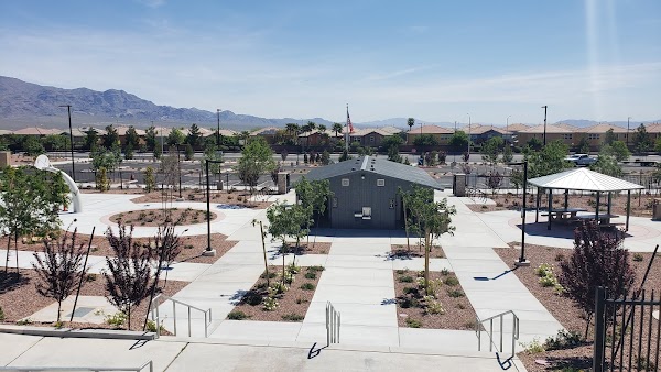 Alyn Beck Memorial Park grounds