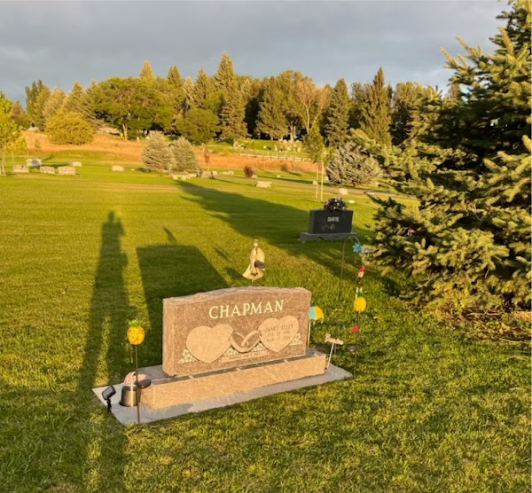 Ammon Cemetery grounds