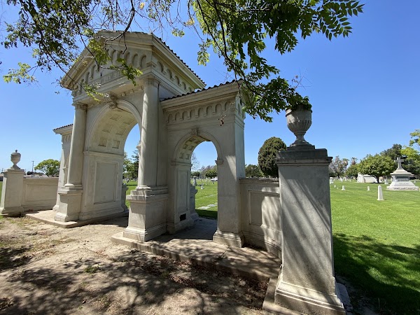 Anaheim Cemetery grounds