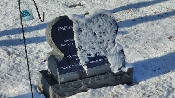 Anchorage Memorial Park Cemetery grounds