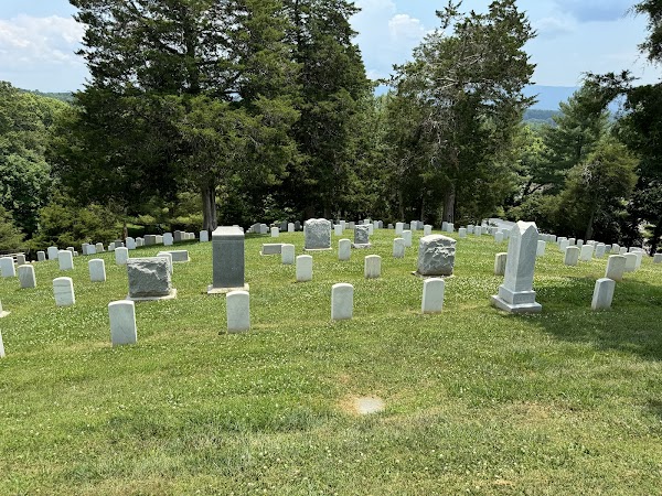 Andrew Johnson National Cemetery grounds
