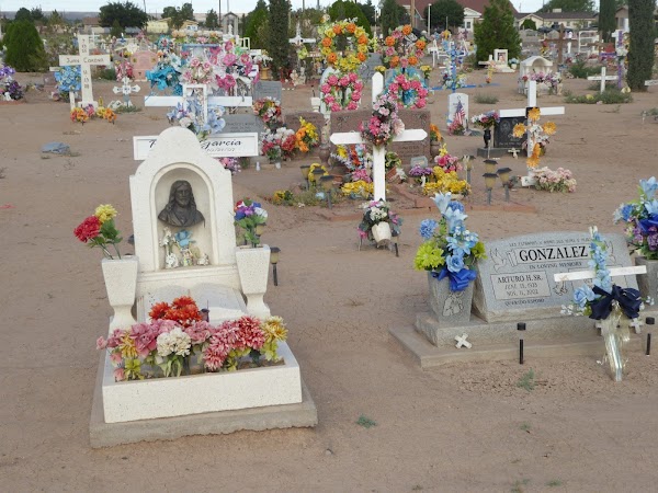 Anthony Community Cemetery grounds