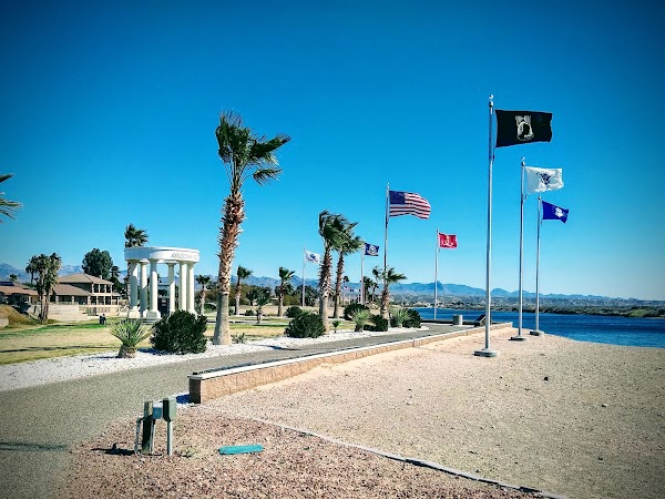 Arizona Veterans Memorial (Eternal Flame) grounds