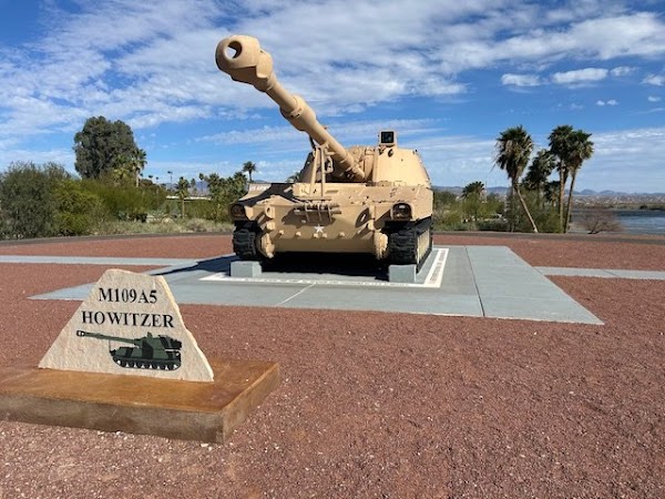 Arizona Veterans Memorial (Eternal Flame) grounds