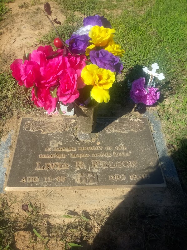 Arkansas Memorial Gardens grounds