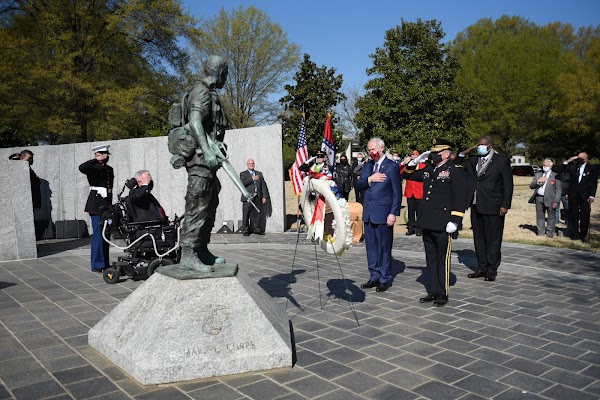 Arkansas Vietnam Veterans Memorial grounds