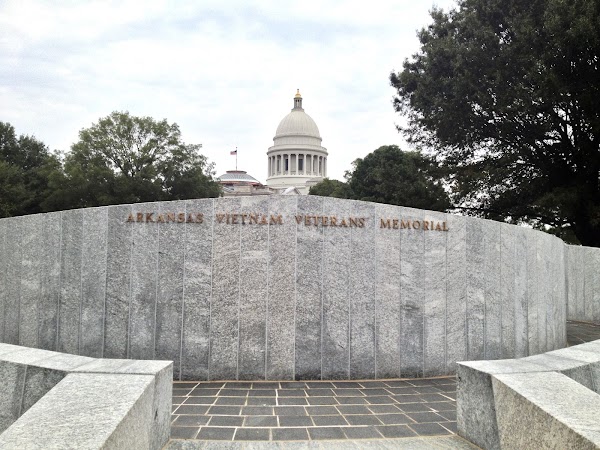 Arkansas Vietnam Veterans Memorial grounds