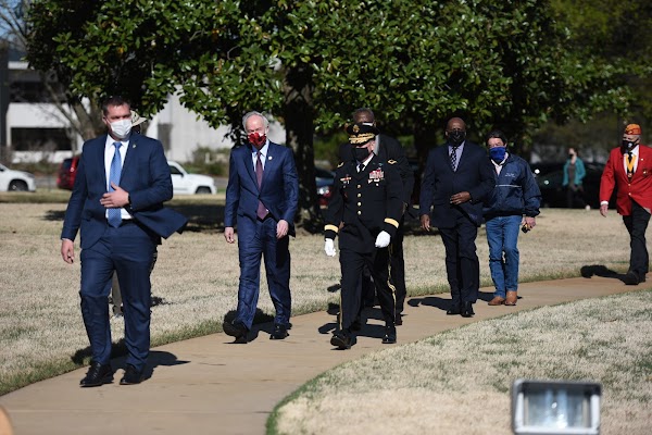 Arkansas Vietnam Veterans Memorial grounds
