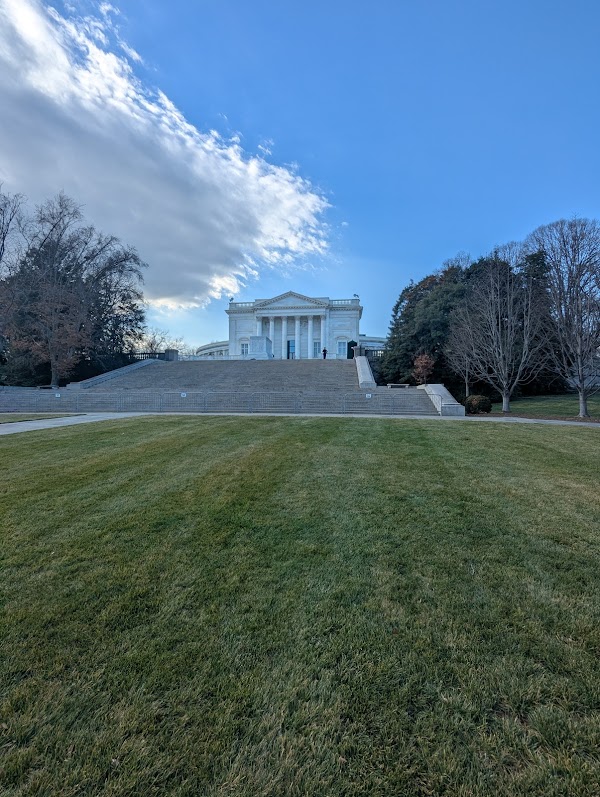 Arlington Cemetery grounds