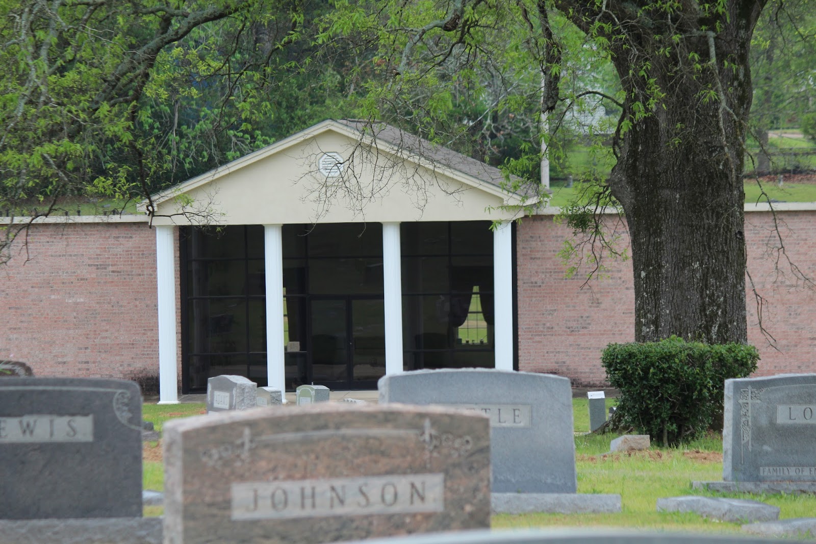 Arlington Memorial Park cemetery grounds and headstones