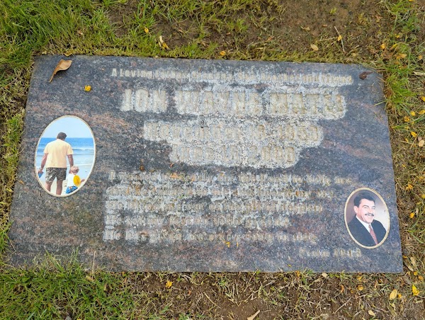 Arrowhead Memorial Gardens grounds
