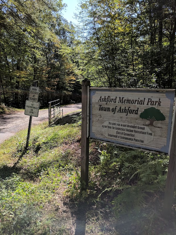 Ashford Memorial Park grounds