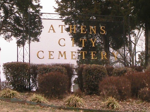 Athens City Cemetery grounds