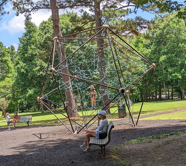 Atlanta Memorial Park grounds