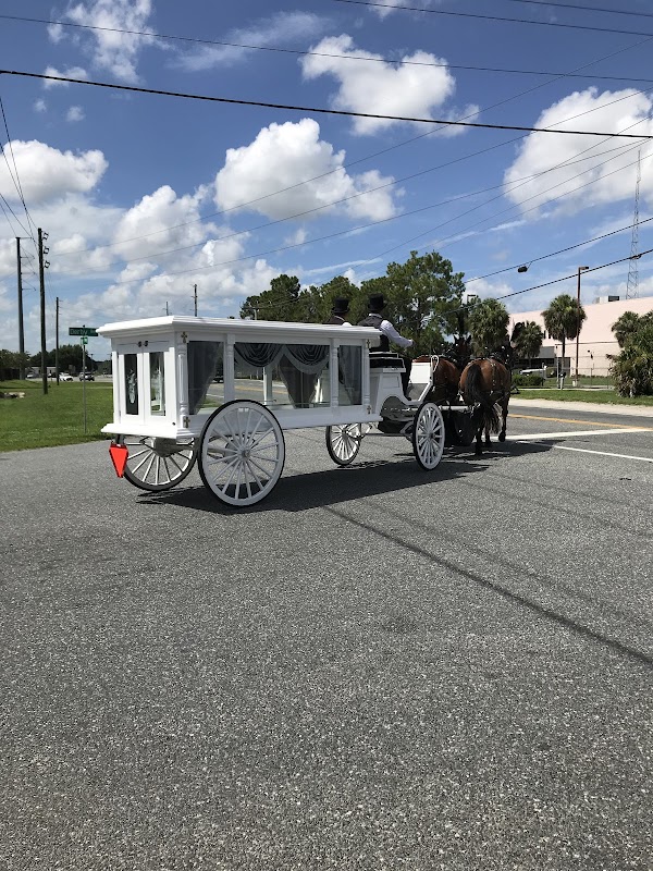Auburndale Memorial Park grounds