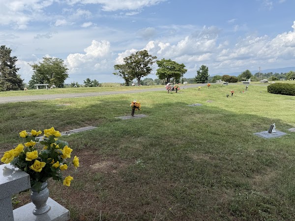 Augusta Memorial Park grounds