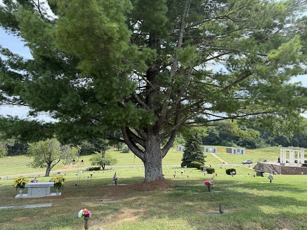 Augusta Memorial Park grounds