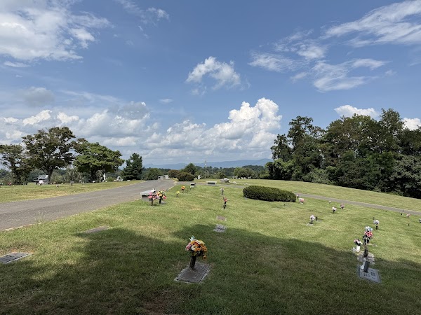 Augusta Memorial Park grounds