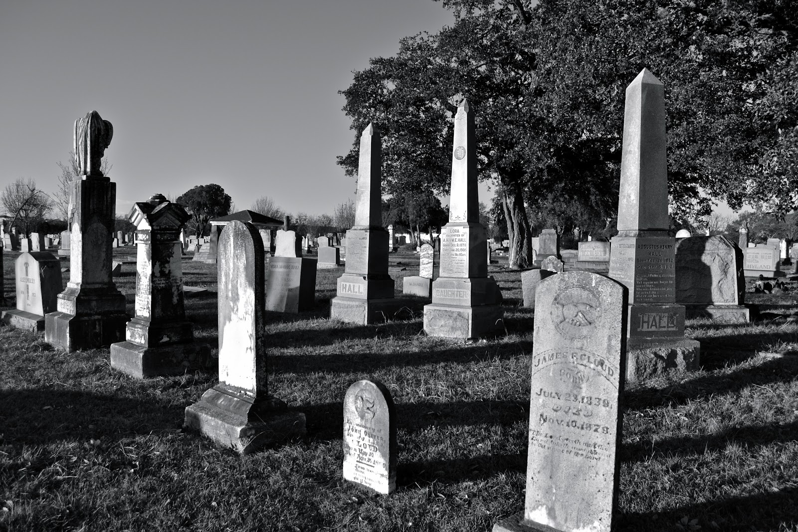 Bagdad Cemetery Association cemetery grounds and headstones