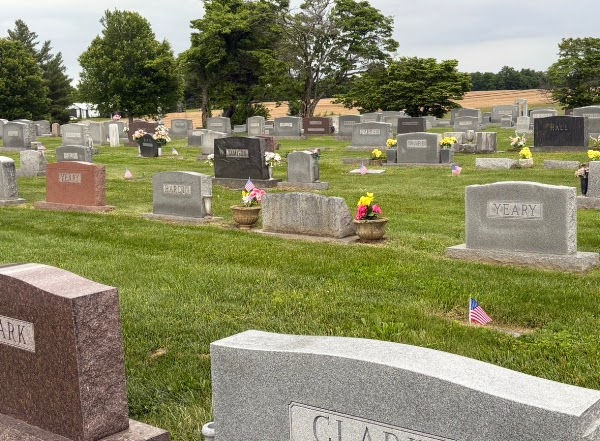Bagdad Cemetery Kentucky grounds