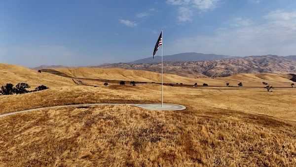 Bakersfield National Cemetery grounds