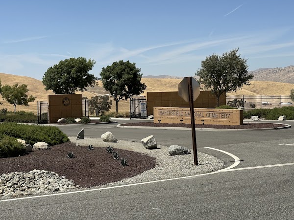 Bakersfield National Cemetery grounds