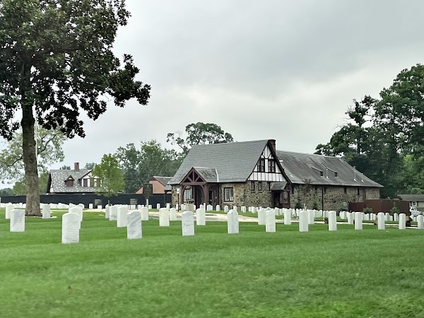 Baltimore National Cemetery grounds