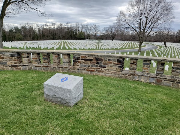 Baltimore National Cemetery grounds