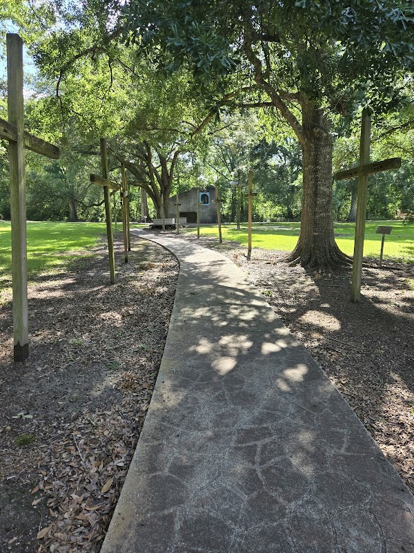 Bancker Grotto Memorial Park grounds