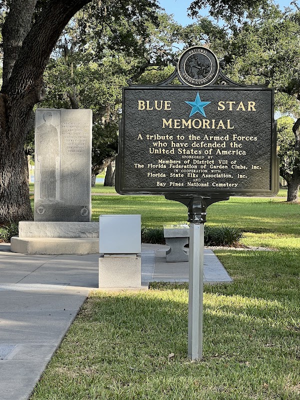 Bay Pines National Cemetery grounds