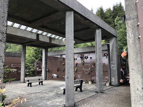 Bayview Cemetery grounds