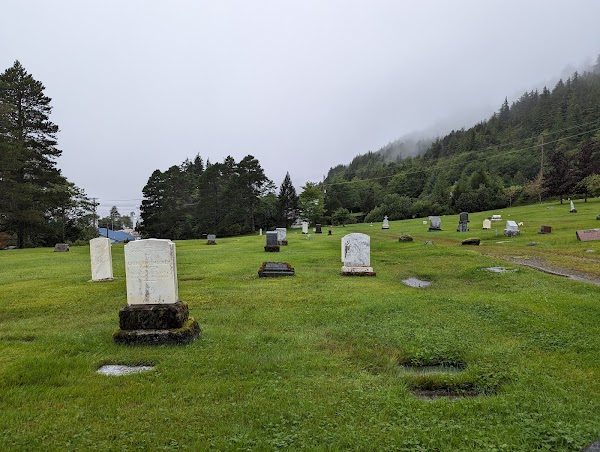 Bayview Cemetery grounds