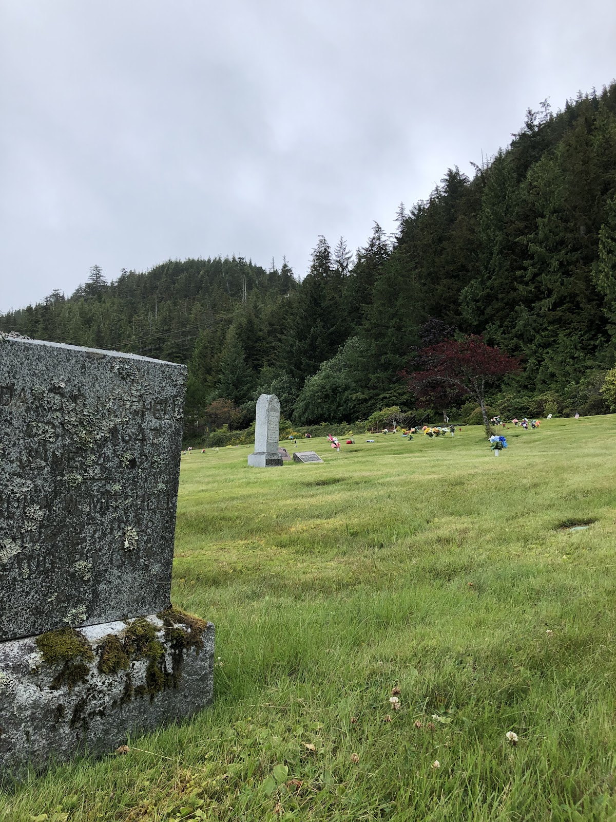 Bayview Cemetery cemetery grounds and headstones