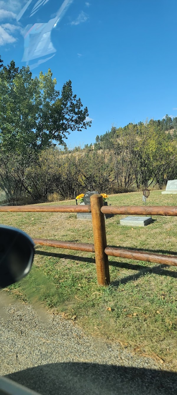 Bear Butte Cemetery grounds