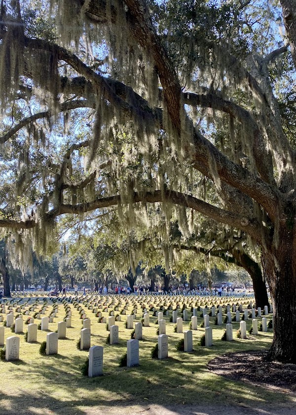 Beaufort National Cemetery grounds
