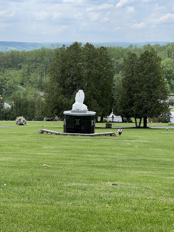 Bedford County Memorial Park grounds