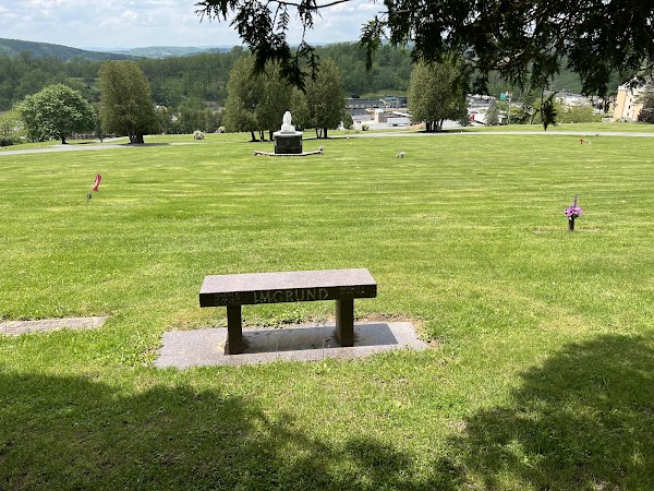 Bedford County Memorial Park grounds