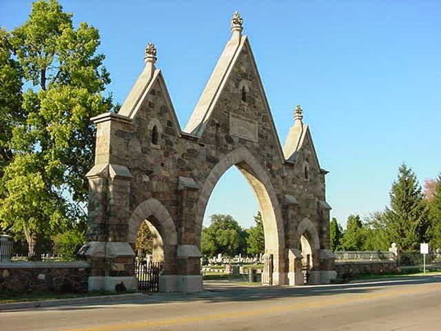 Beech Grove Cemetery headstone and grounds